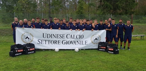 ritiro U17 gruppo.jpg
