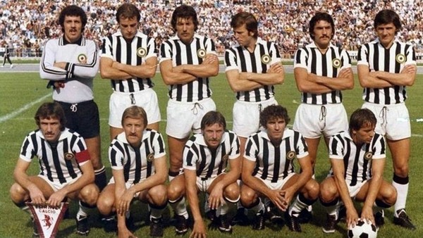 uDINESE 1978-79 SQUADRA.jpg
