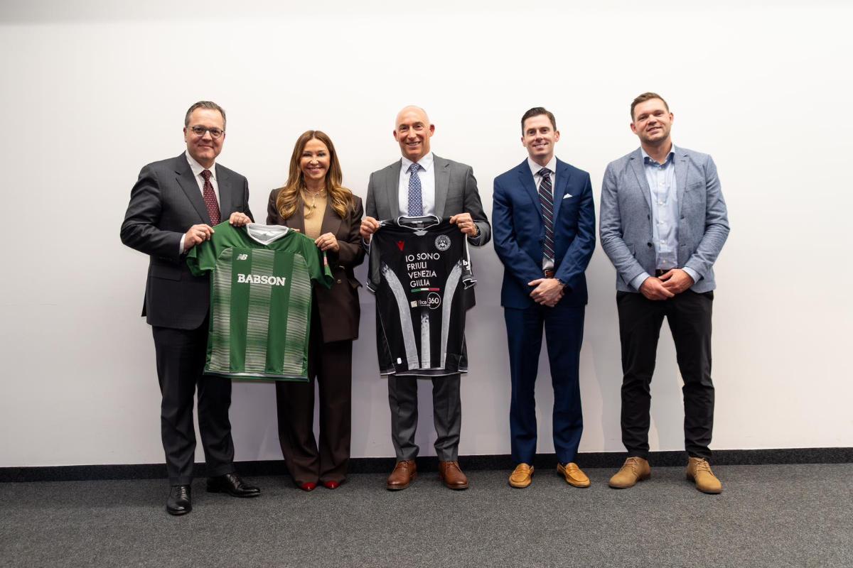 WhatsApp Image 2025-11-21 at 14.57.12 (1).jpeg